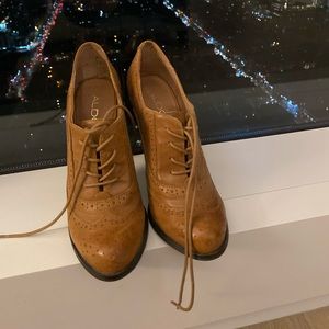 NWOT ALDO ANKLE LACE UP BOOT WITH HEEL